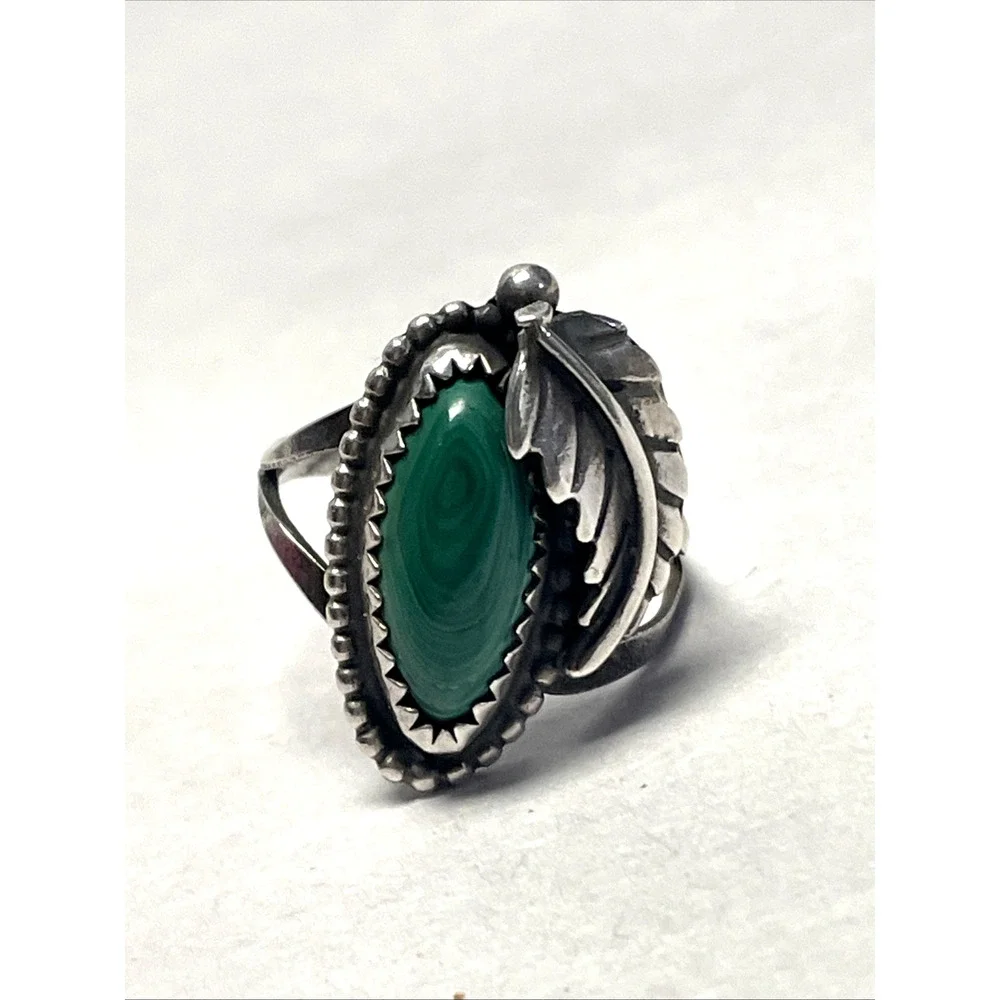 Vintage Signed Silver Malachite-Style Ring Size 5.25 Southwestern Leaf Design
